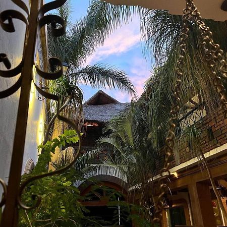 Hotel Casa Carmona 33 Querétaro Zewnętrze zdjęcie
