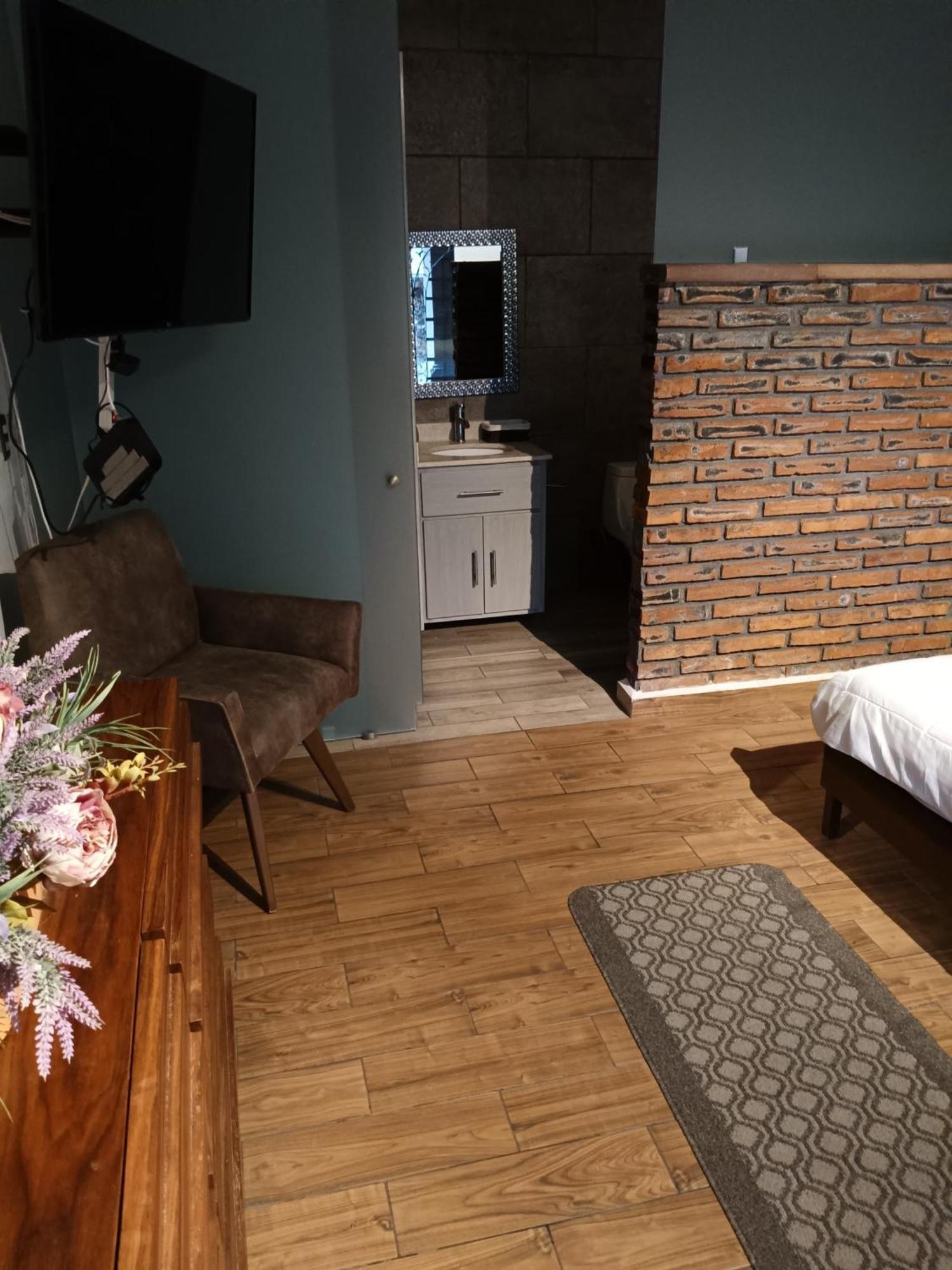 Hotel Casa Carmona 33 Querétaro Zewnętrze zdjęcie